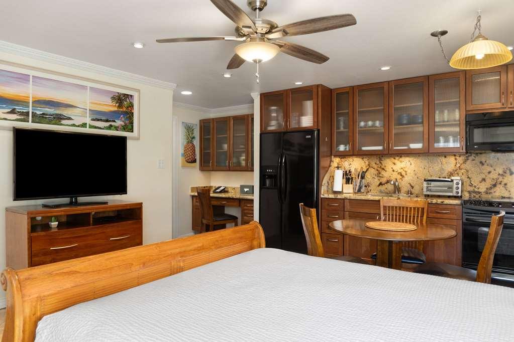 ויילי Days Inn By Wyndham Maui Oceanfront חדר תמונה