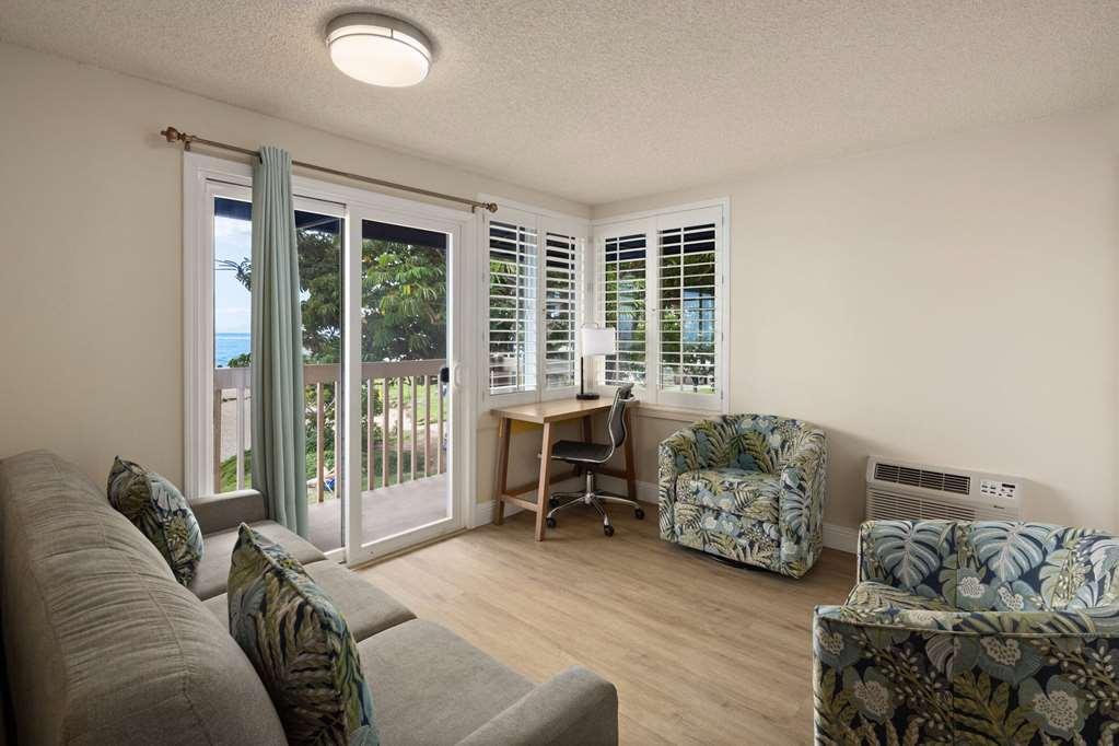 ויילי Days Inn By Wyndham Maui Oceanfront חדר תמונה